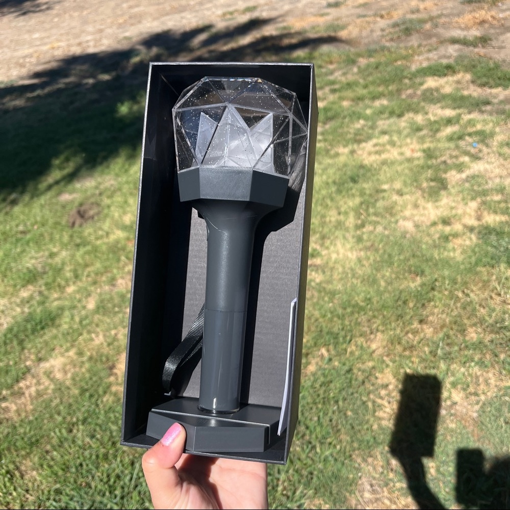 Monsta x LightStick